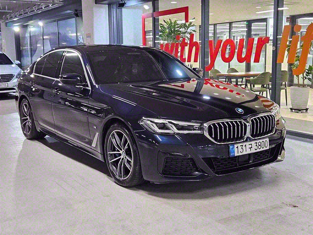 BMW 5ø(7)  520i M 