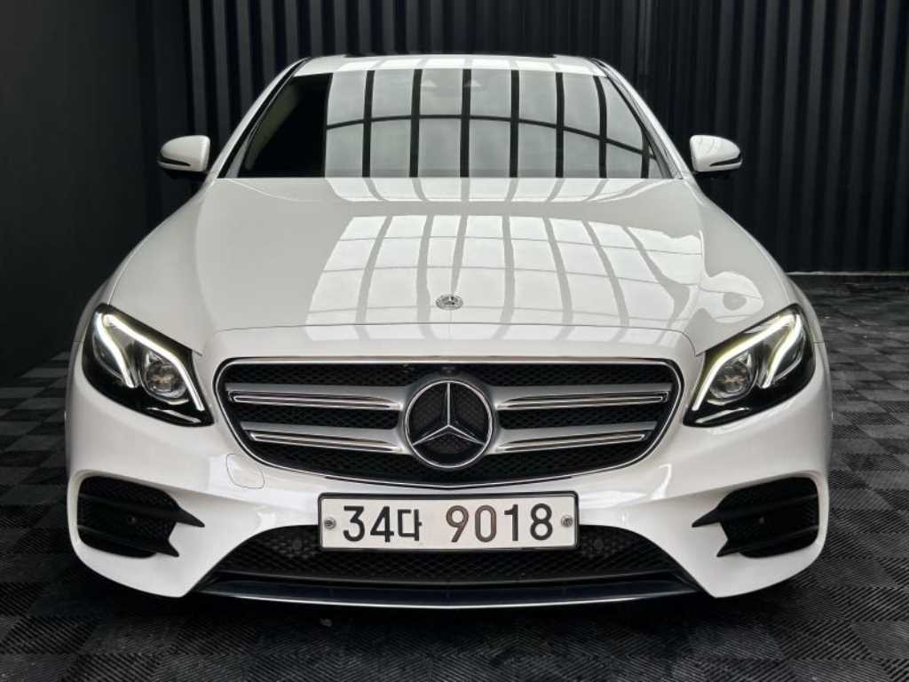  EŬ(5) E300 AMG 