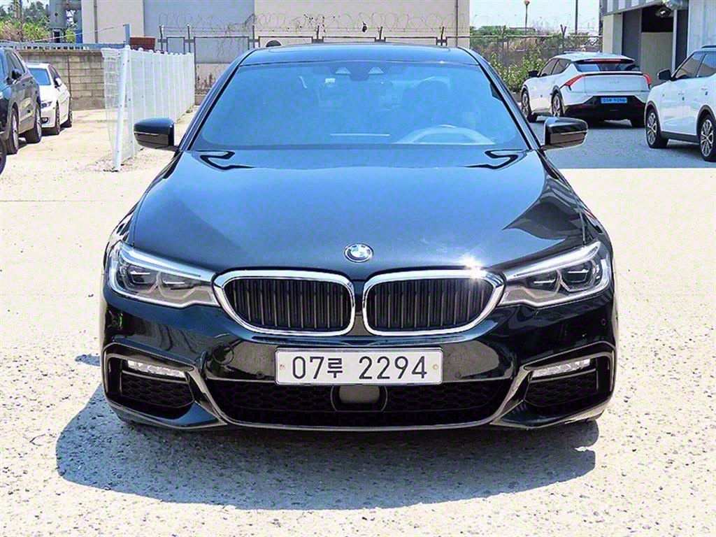 BMW 5ø(7)  520d M