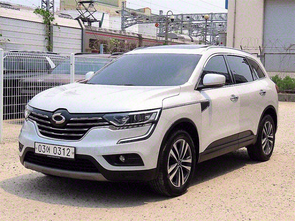 (Ｚ) QM6 2.0 dCi 2WD RE