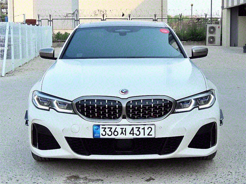 BMW 3ø(7) M340i ս