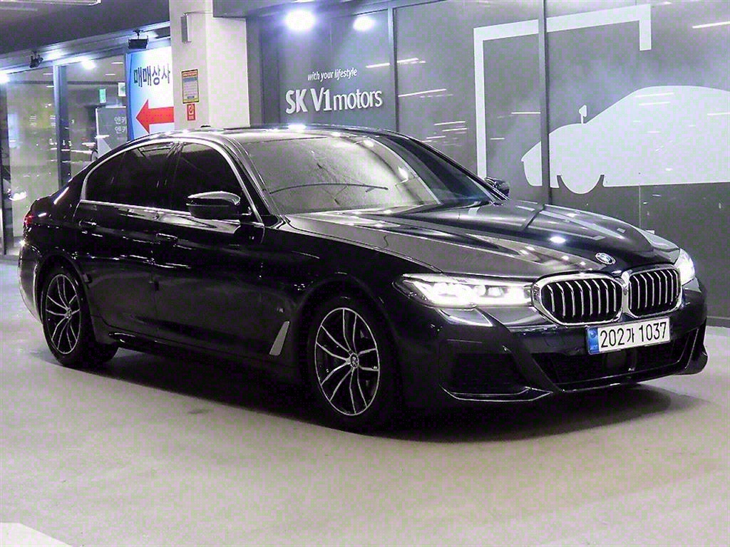 BMW 5ø(7)  520i M 