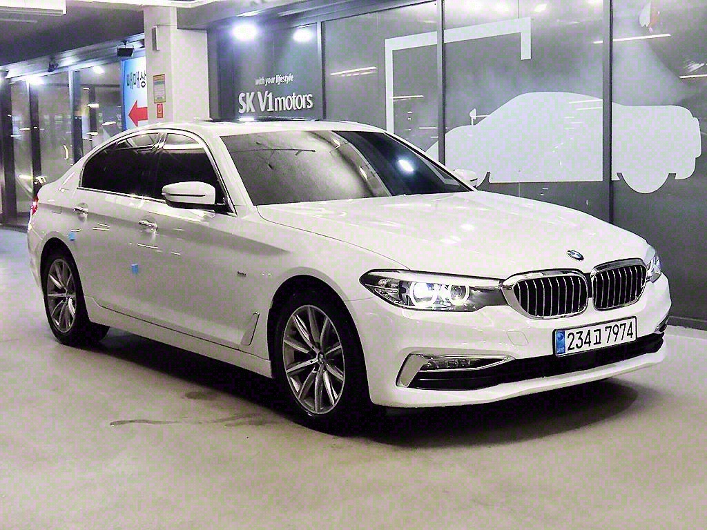BMW 5ø(7)  520i ¼Ÿ