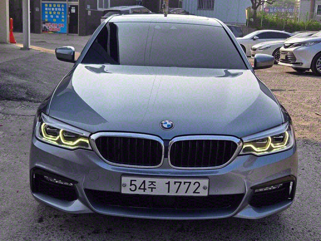 BMW 5ø(7)  520d M