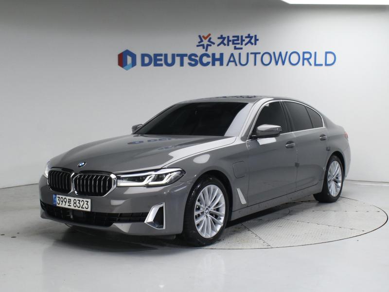 BMW 5ø(7)  530e Ÿ