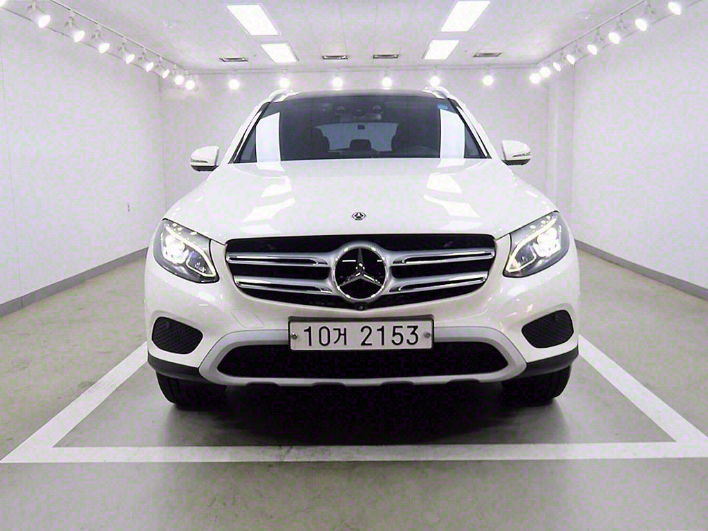  GLCŬ GLC 350e 4ƽ ̾