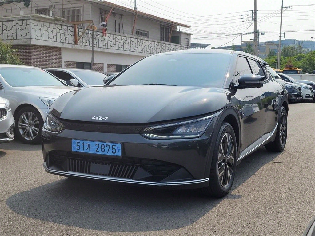  EV6   2WD 