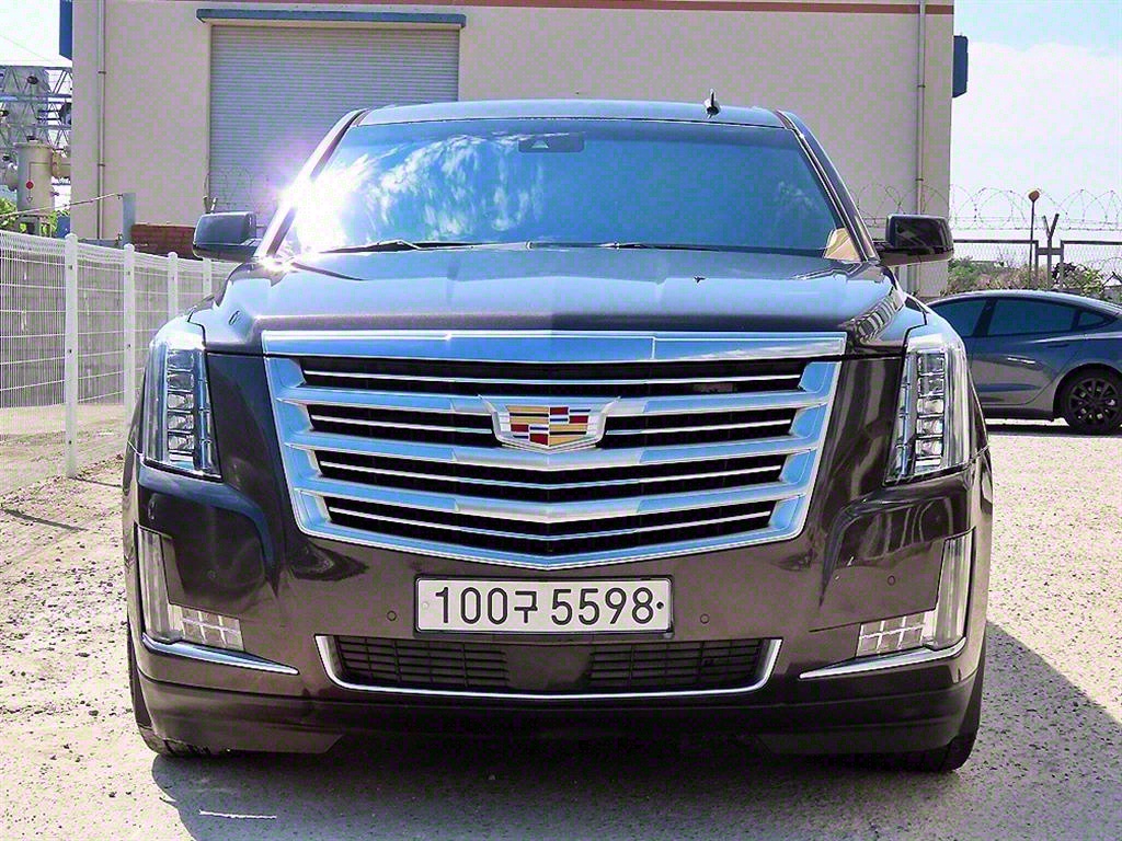 ĳ���� �����÷��̵�(4����) 6.2 V8 