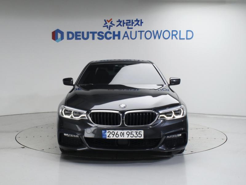 BMW 5ø(7)  530i M ÷