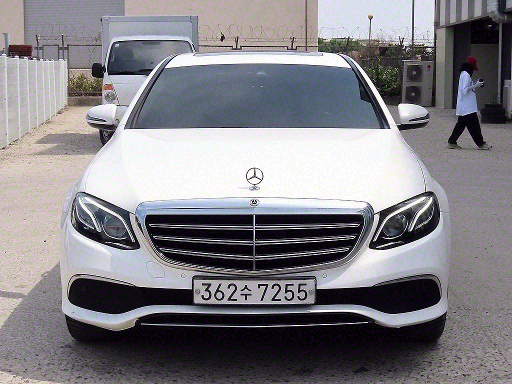  EŬ(5) E220d ͽŬú