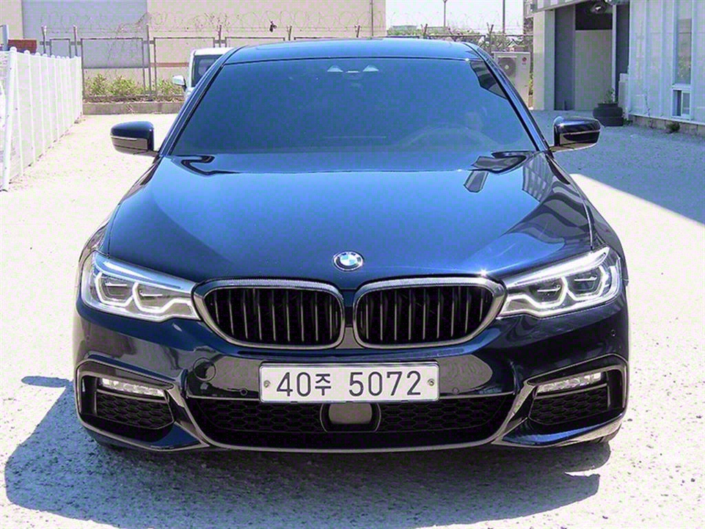 BMW 5ø(7)  520d M