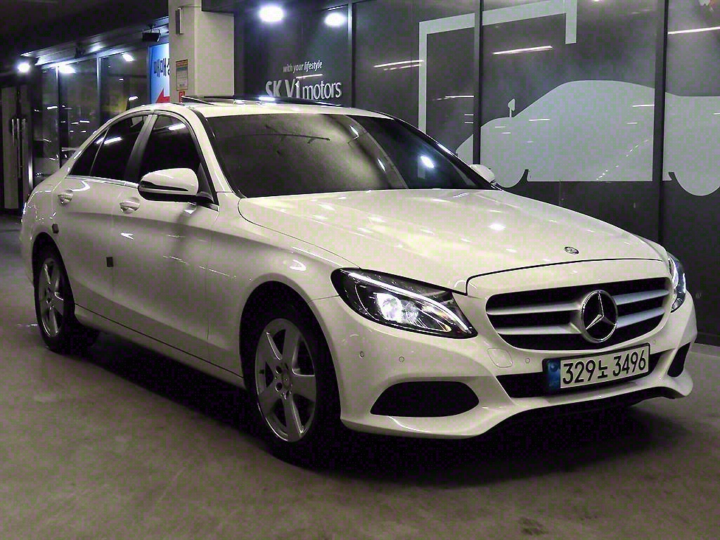  CŬ(4) C200 d 