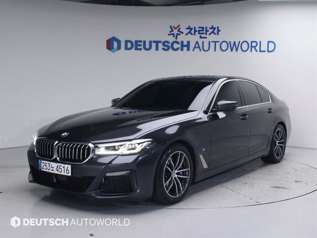 BMW 5ø(7)  520i M 