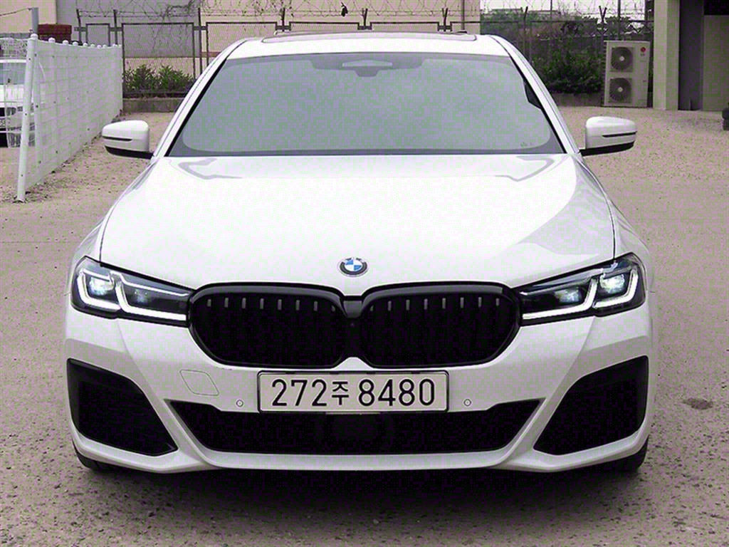 BMW 5ø(7)  530e M 