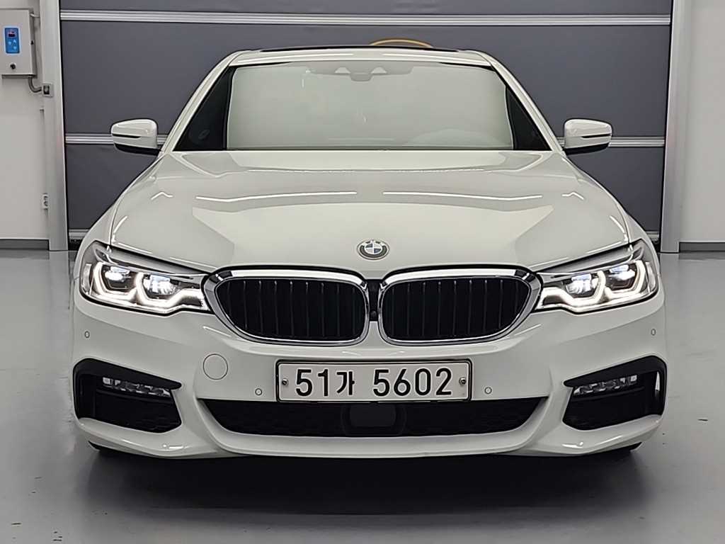 BMW 5ø(7)  520d xDrive M ÷