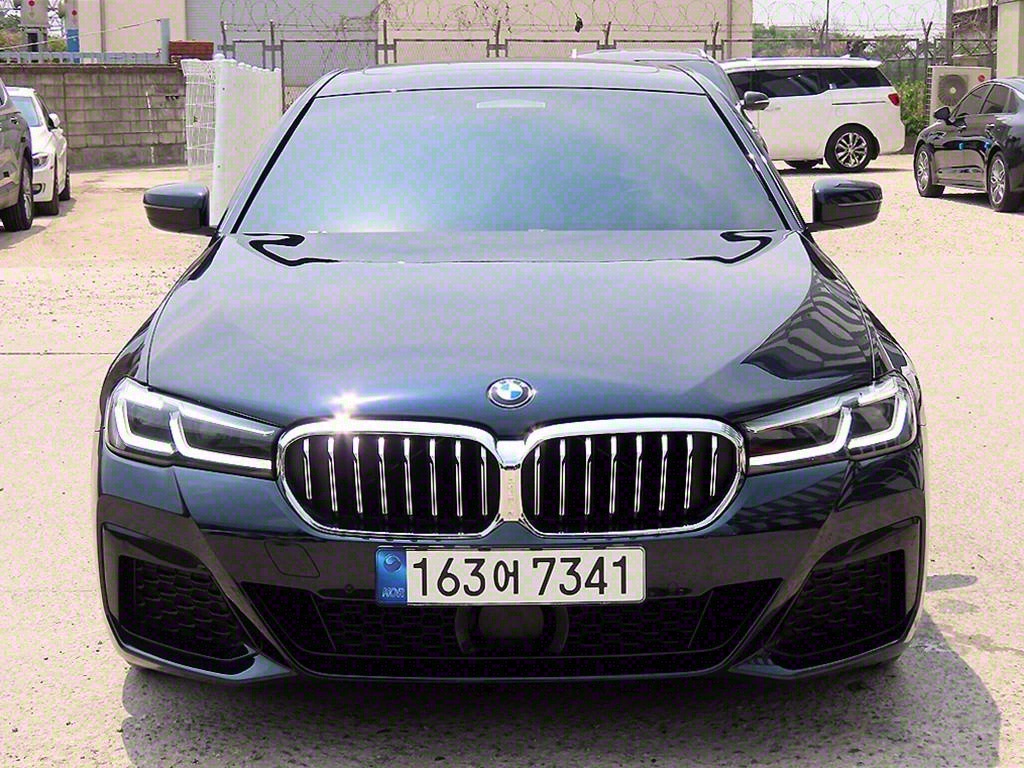 BMW 5ø(7)  520i M 