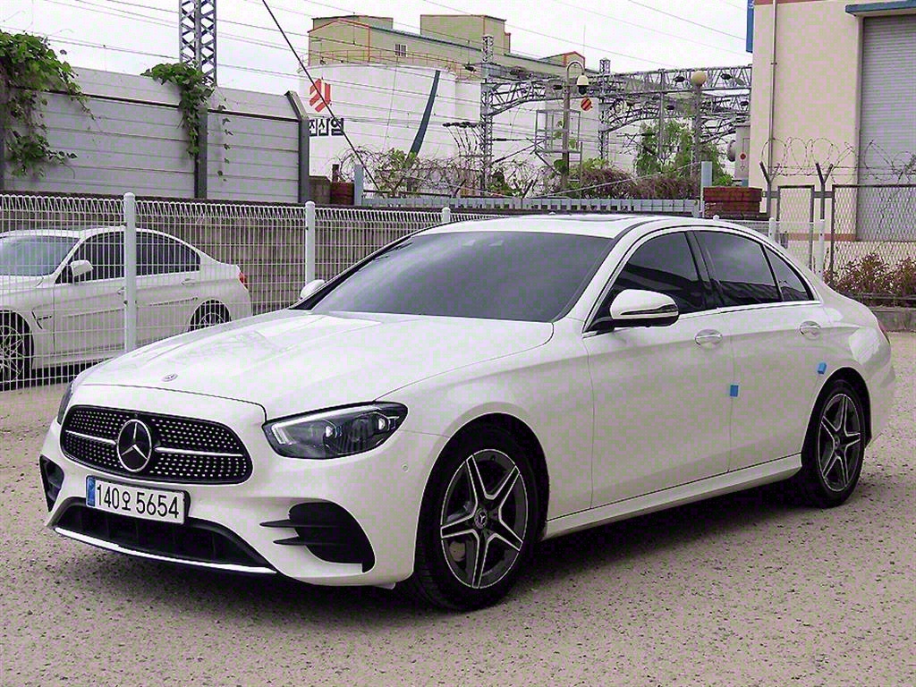  EŬ(5) E250 AMG 