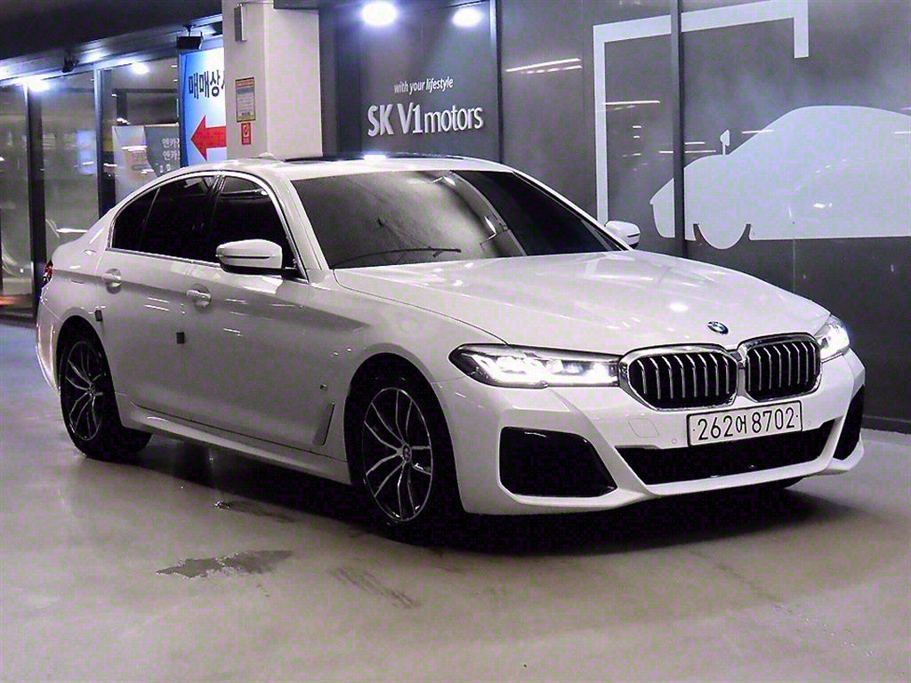BMW 5ø(7)  520i M 