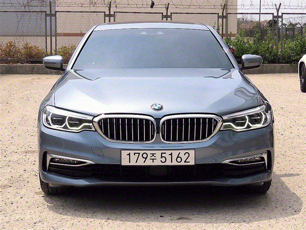 BMW 5ø(7)  520d xDrive Ÿ ÷