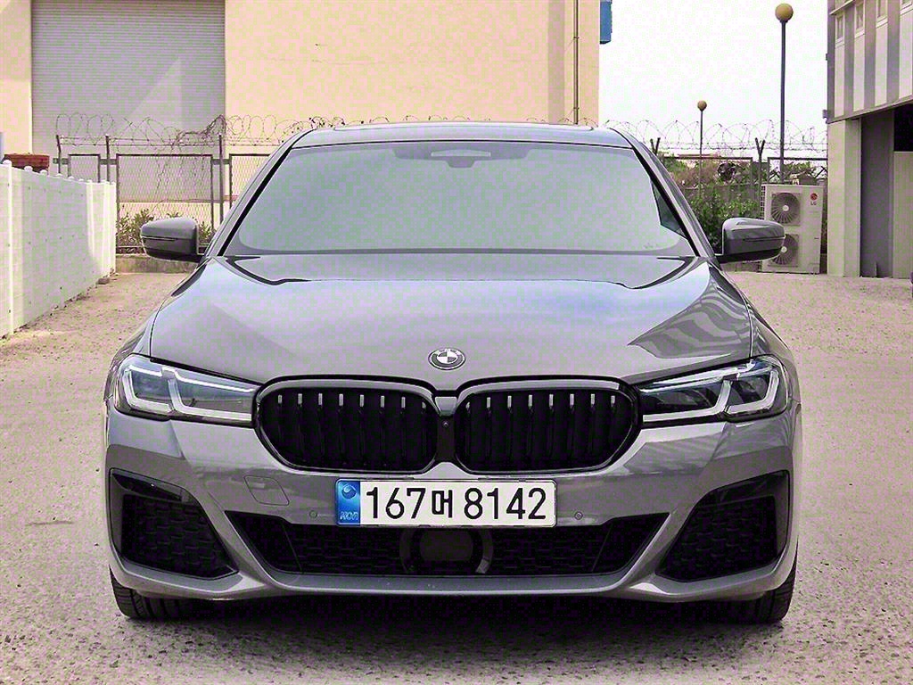 BMW 5ø(7)  530e M 