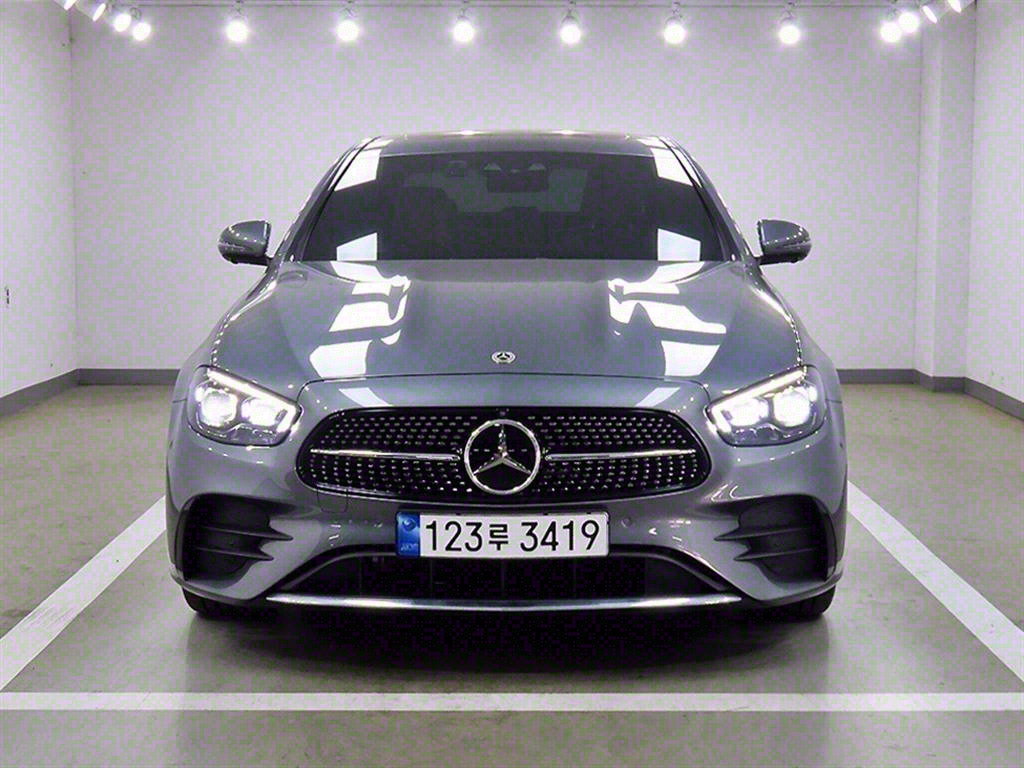  EŬ(5) E250 AMG 