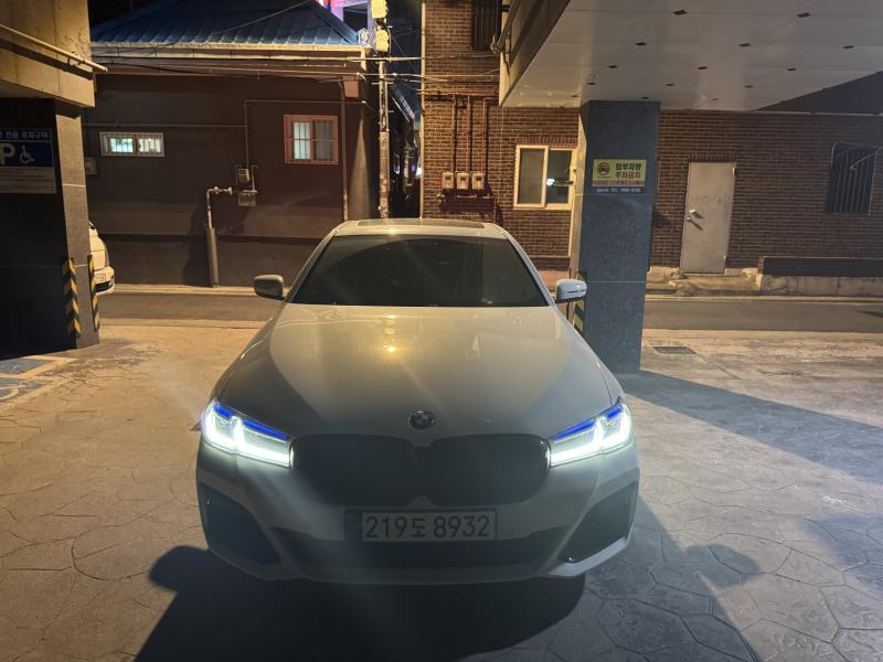 BMW 5ø(7)  530i M 