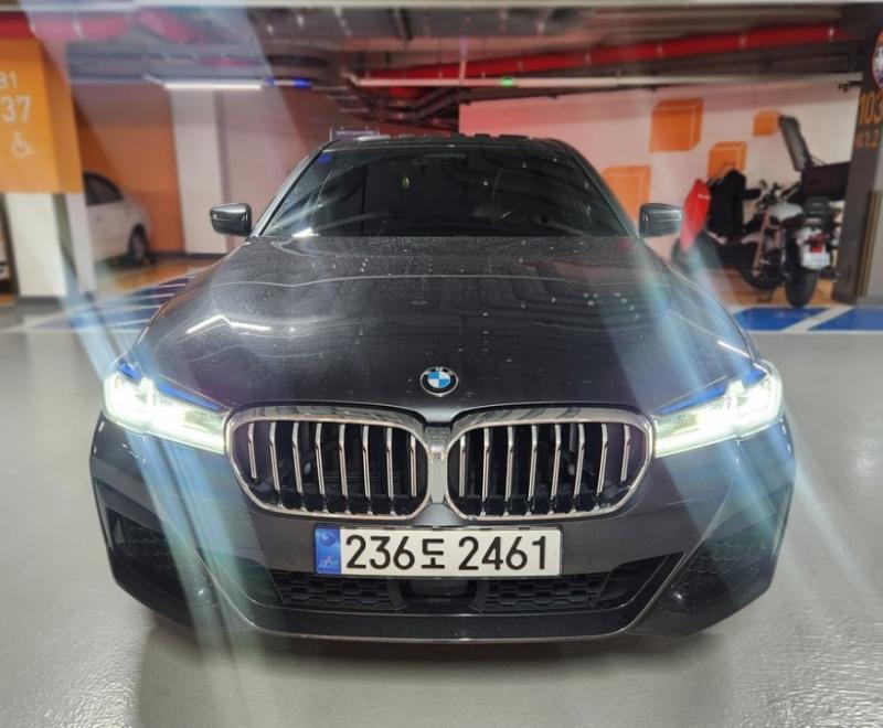 BMW 5ø(7)  530i M 