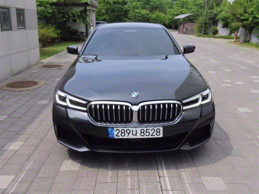BMW 5ø(7)  530i xDrive M 