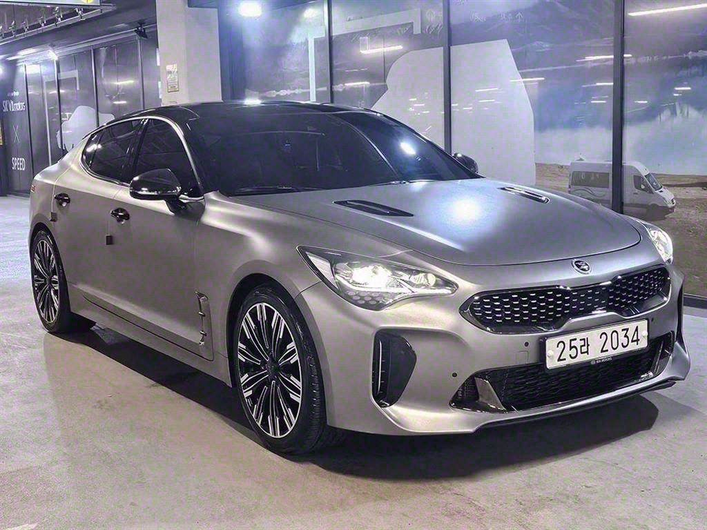  þ 3.3 ͺ AWD GT