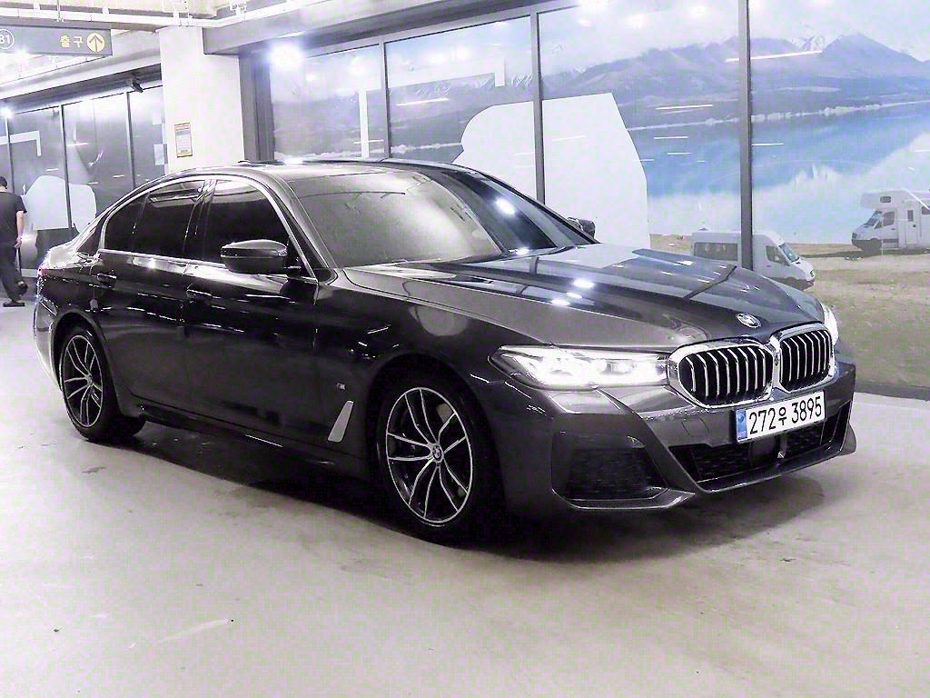 BMW 5ø(7)  520i M 