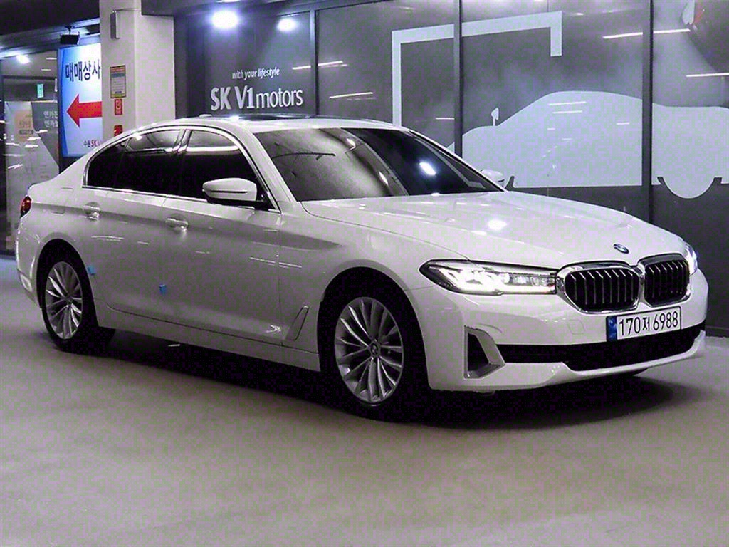 BMW 5ø(7)  523d Ÿ