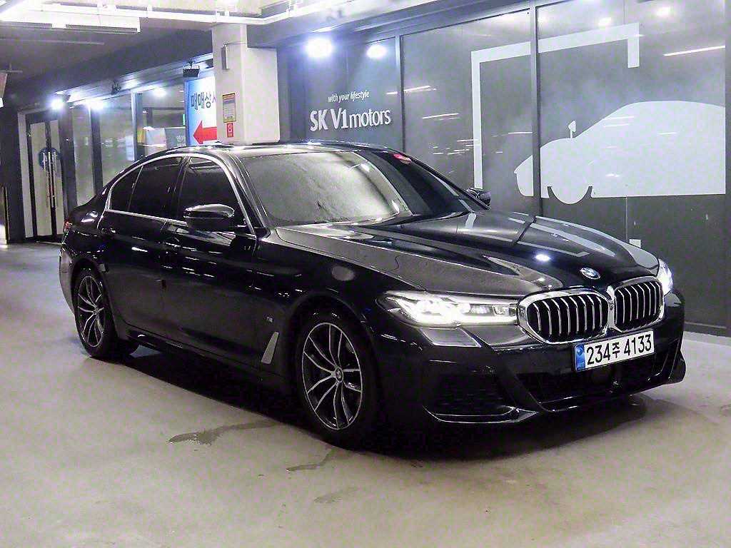 BMW 5ø(7)  520i M 