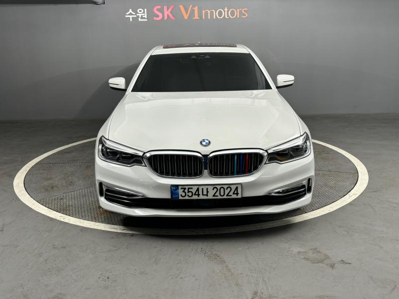 BMW 5ø(7)  530i 