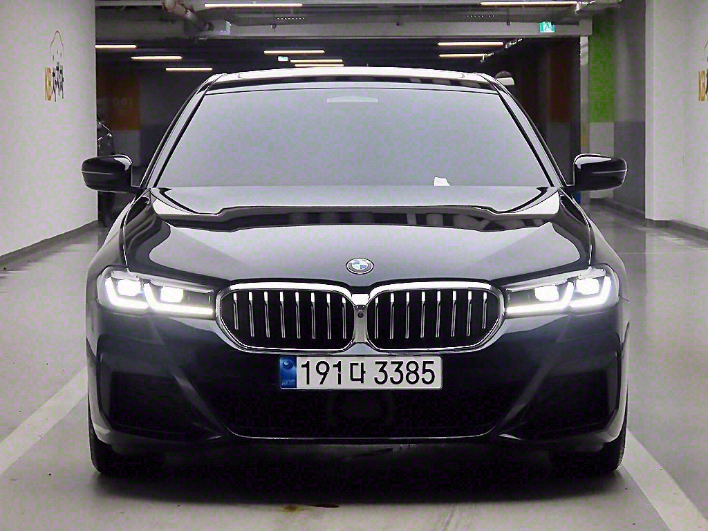 BMW 5ø(7)  520i M 