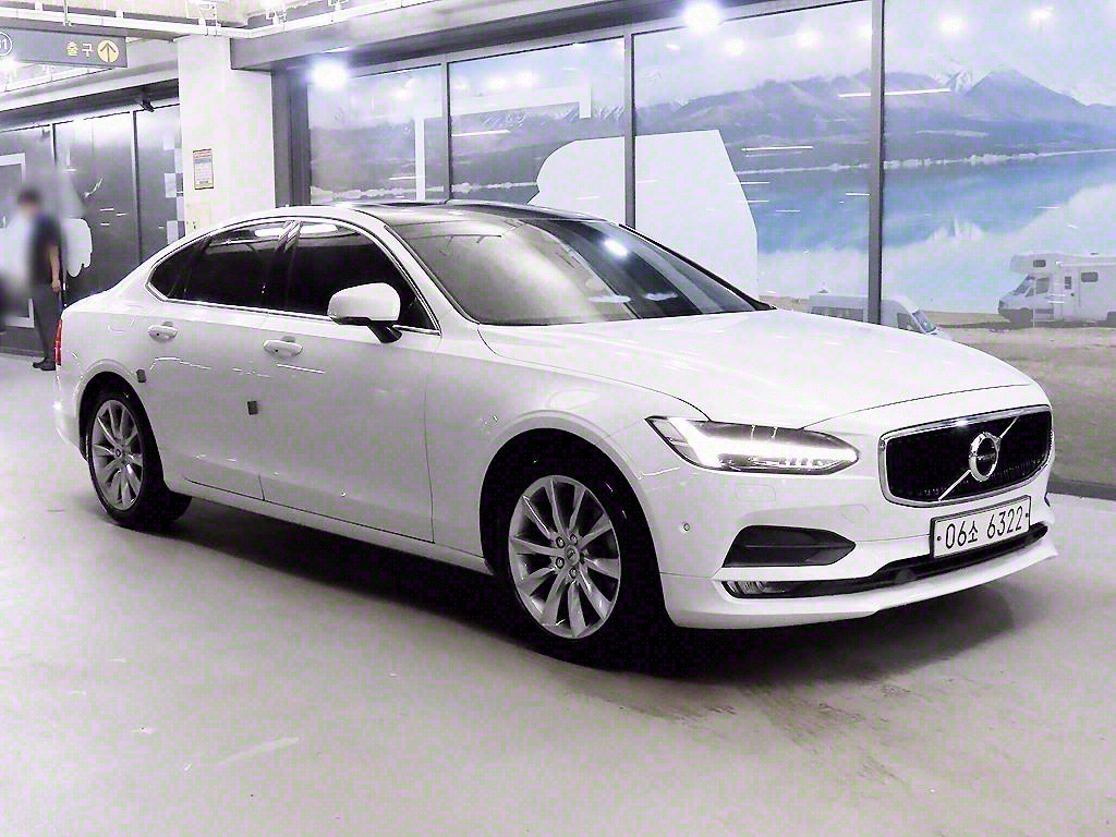    S90 D4 