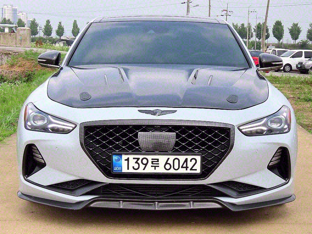׽ý G70 3.3T  AWD Ƽ
