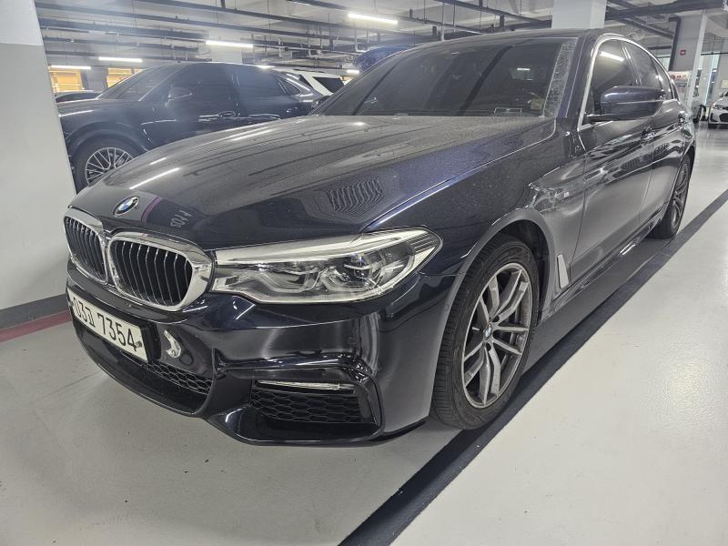 BMW 5ø(7)  530i xDrive M 