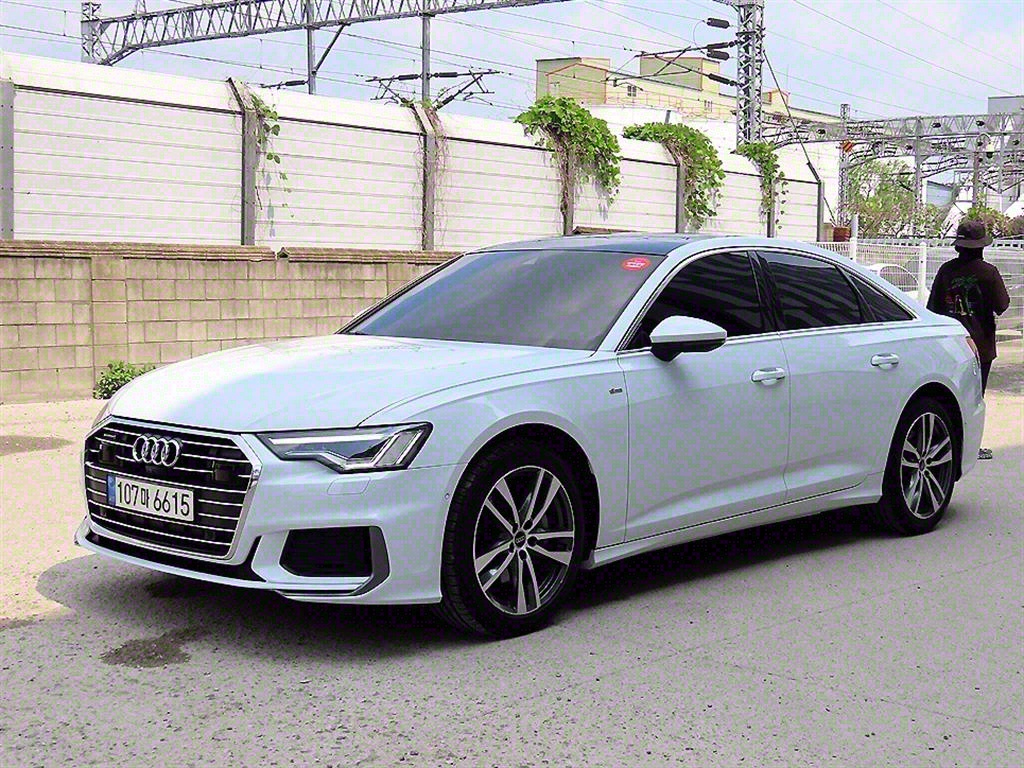 ƿ A6(5) 45 TFSI Ʈ ̾