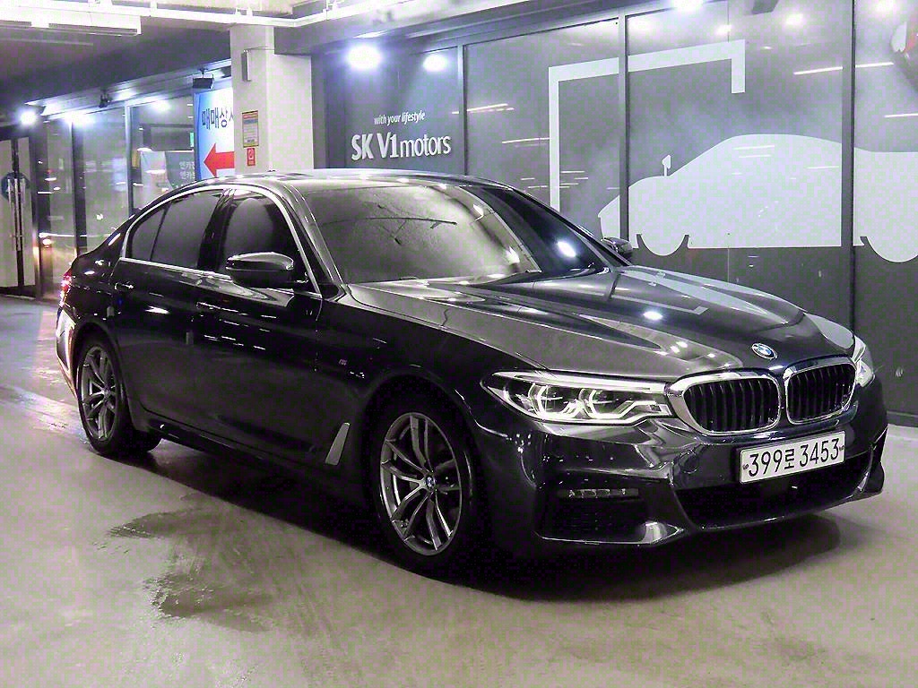 BMW 5ø(7)  520i M 