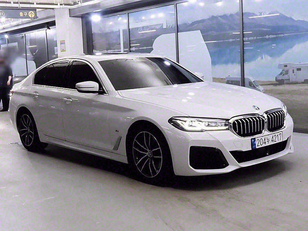 BMW 5ø(7)  520i M 
