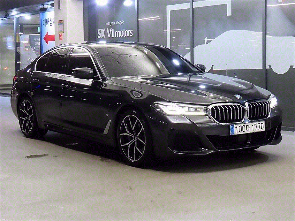 BMW 5ø(7)  530i xDrive M 