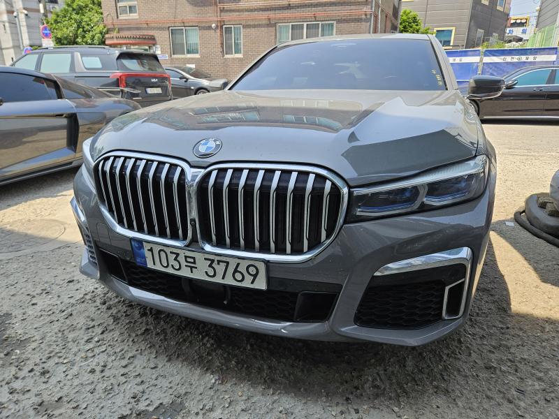 BMW 7ø(6) 740Li xDrive M