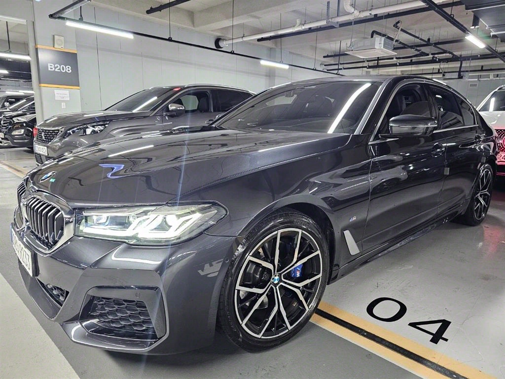 BMW 5ø(7)  530i M 