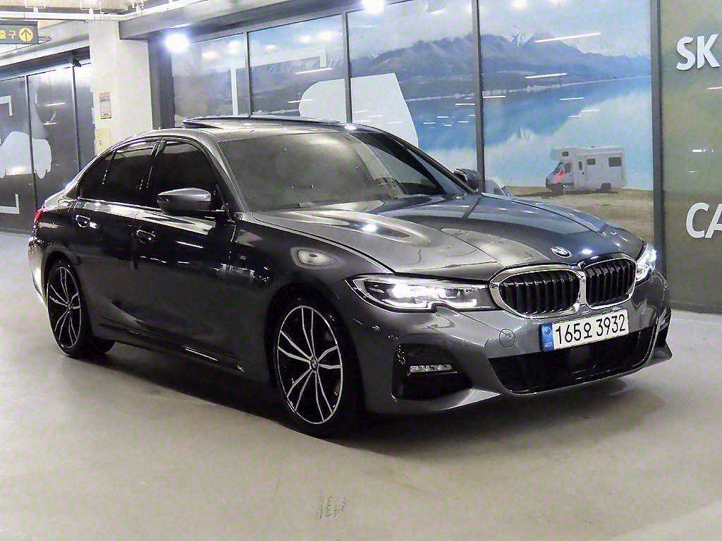 BMW 3ø(7) 320i M  ս