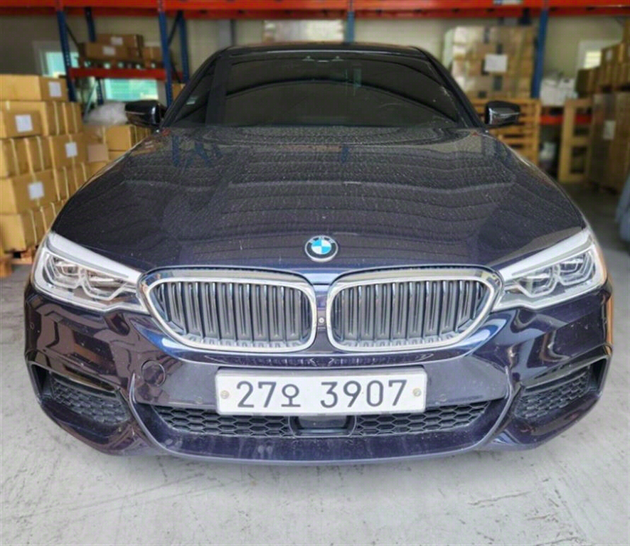 BMW 5ø(7)  530d M ÷