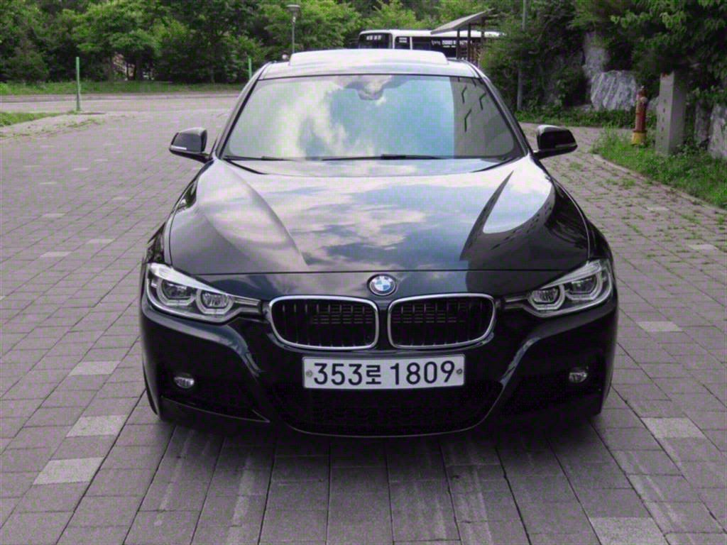 BMW 3ø(6) 330e M Ʈ