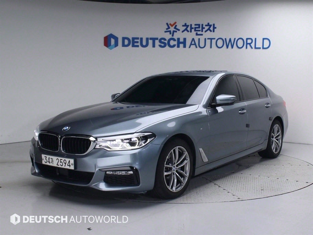 BMW 5ø(7)  520d xDrive M ÷