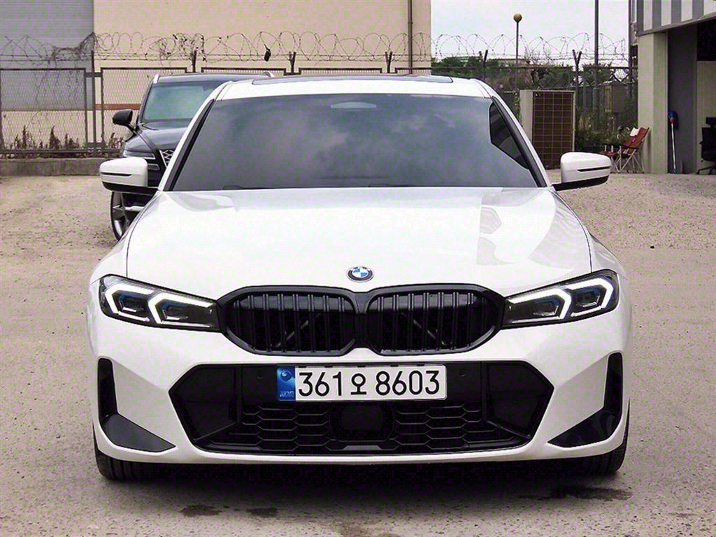 BMW 3ø(7) 320i M 