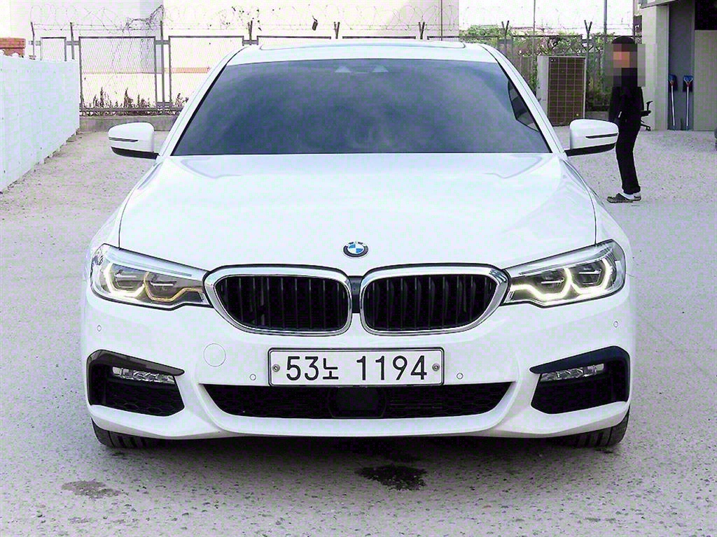 BMW 5ø(7)  520d M