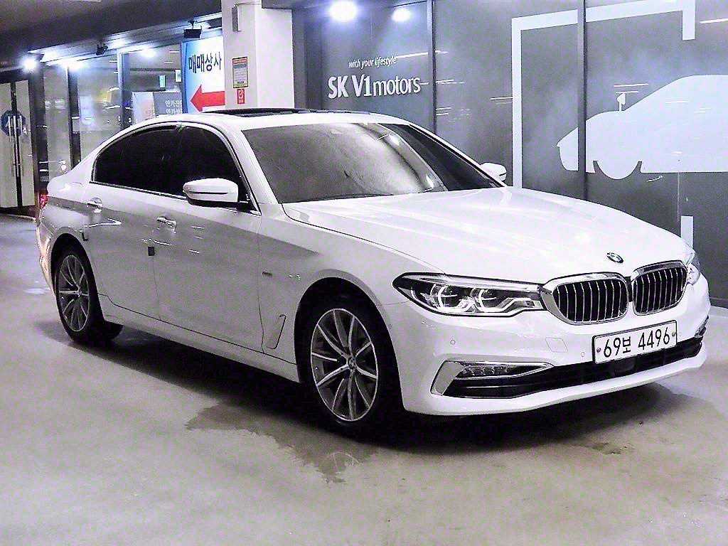 BMW 5ø(7)  520d Ÿ ν